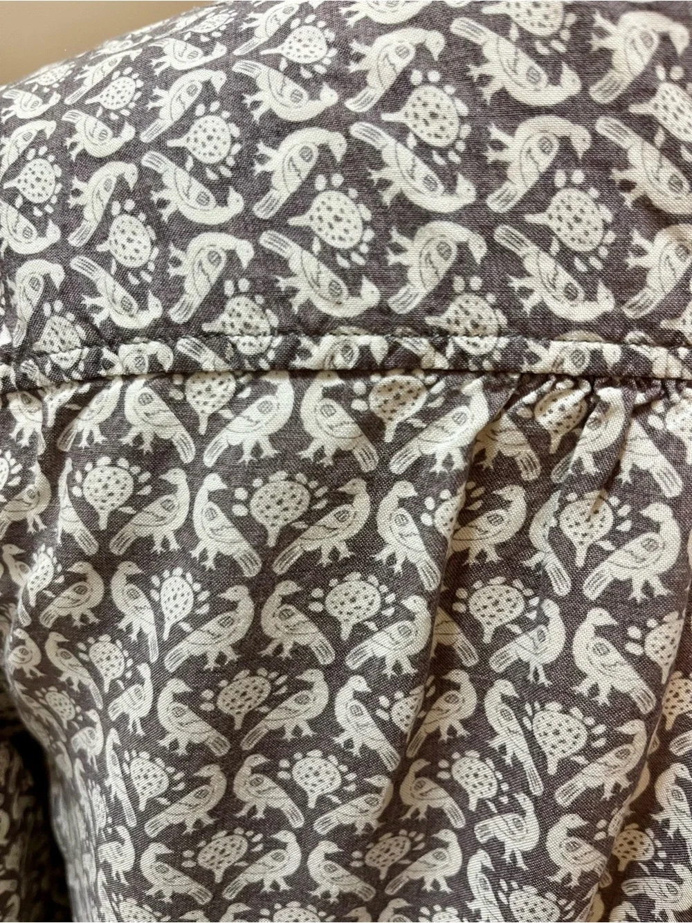 Woolrich Faux Wrap Bird Print Blouse Size Medium